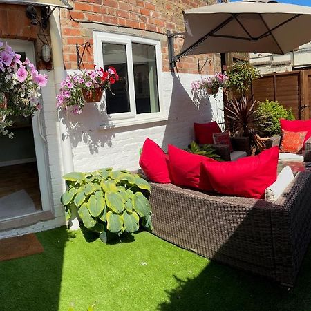 Self Contained Garden Flat Newly Refurbished Apartment Bridlington Bagian luar foto