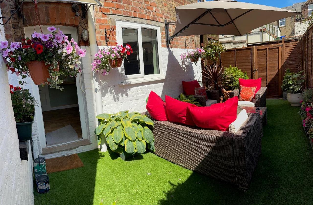 Self Contained Garden Flat Newly Refurbished Apartment Bridlington Bagian luar foto